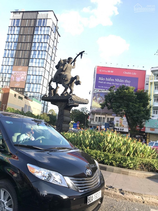 Bán nhà phố Nguyễn Trãi, 70m2, 6 tầng, cho thuê dòng tiền cực đỉnh