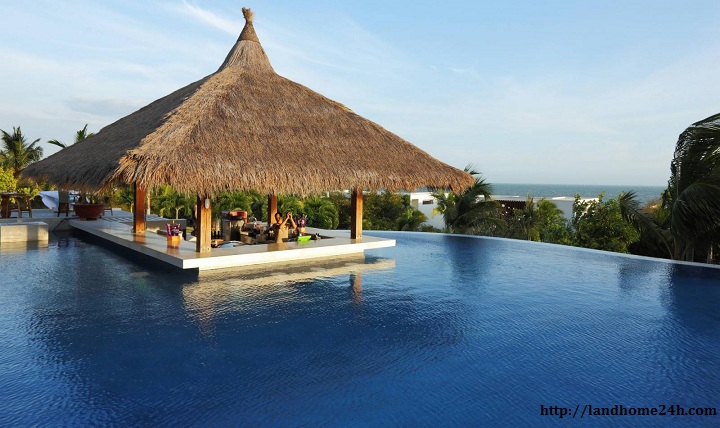 Resort có bể bơi vô cực